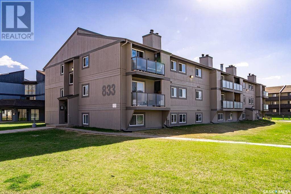 Saskatoon, SK S7J4G1,303 833 Wollaston CRESCENT