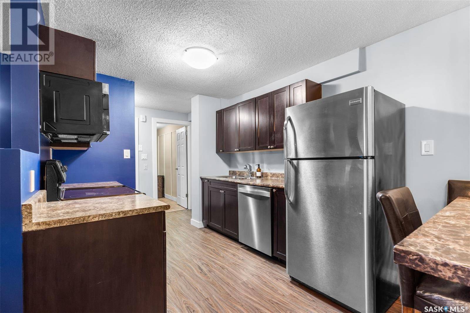 Saskatoon, SK S7H1A7,27 2707 7th STREET E