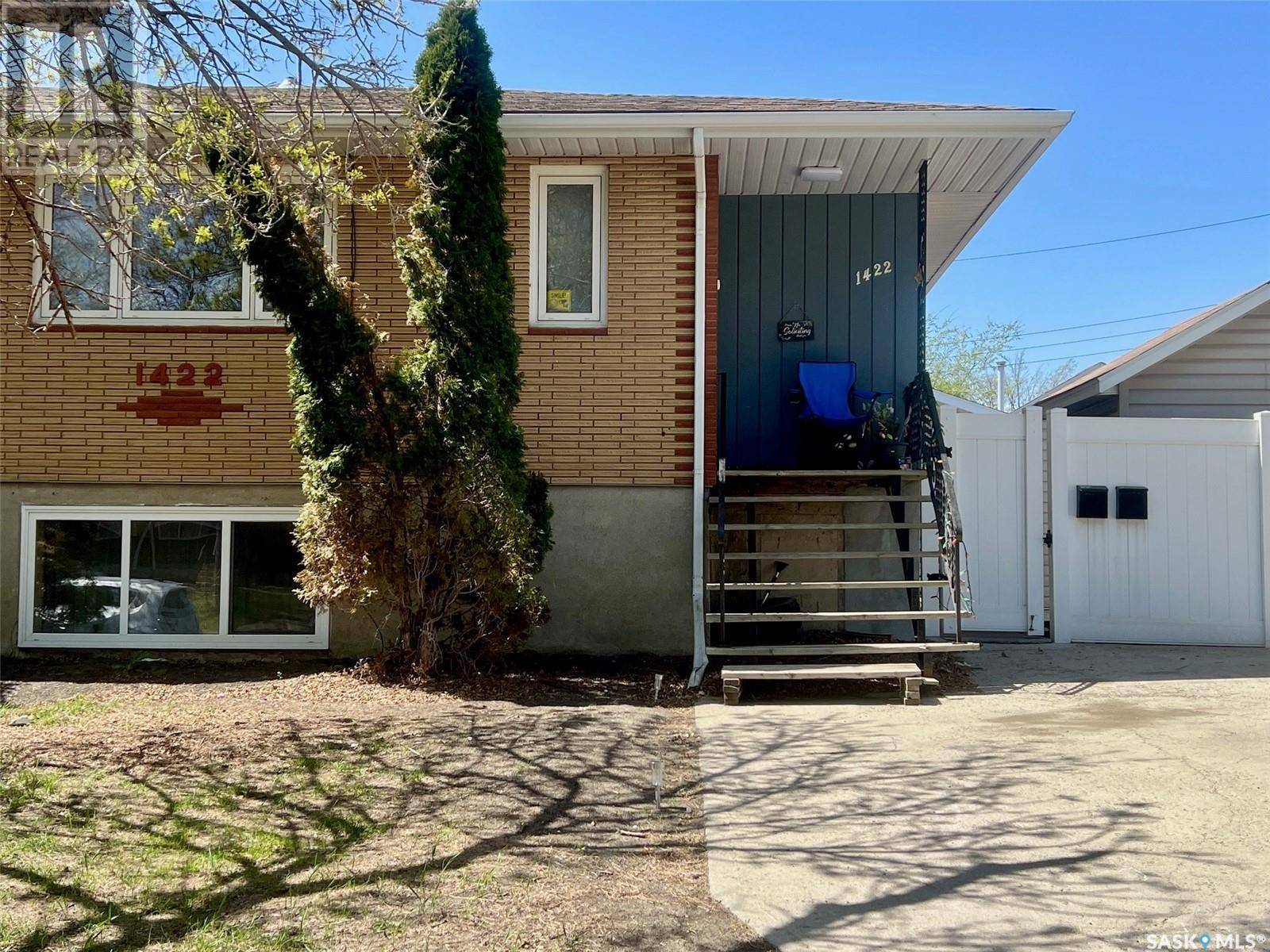 Regina, SK S4N1V8,1422 Rupert STREET