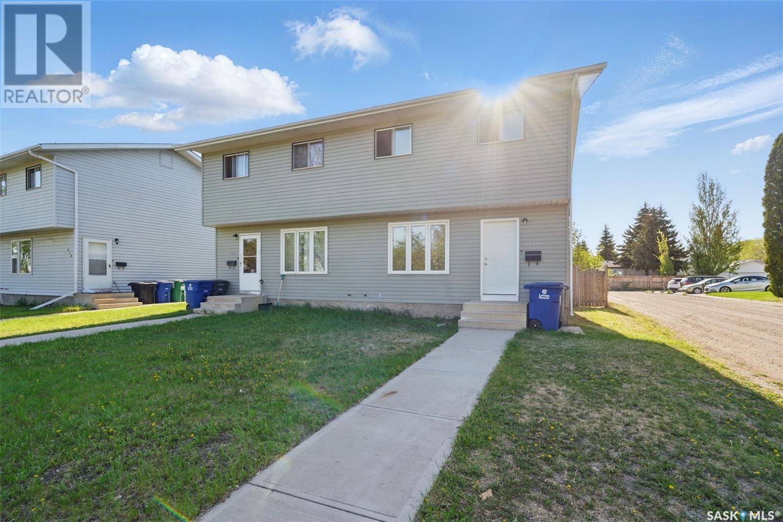 Saskatoon, SK S7N3N5,434 & 436 Berini DRIVE