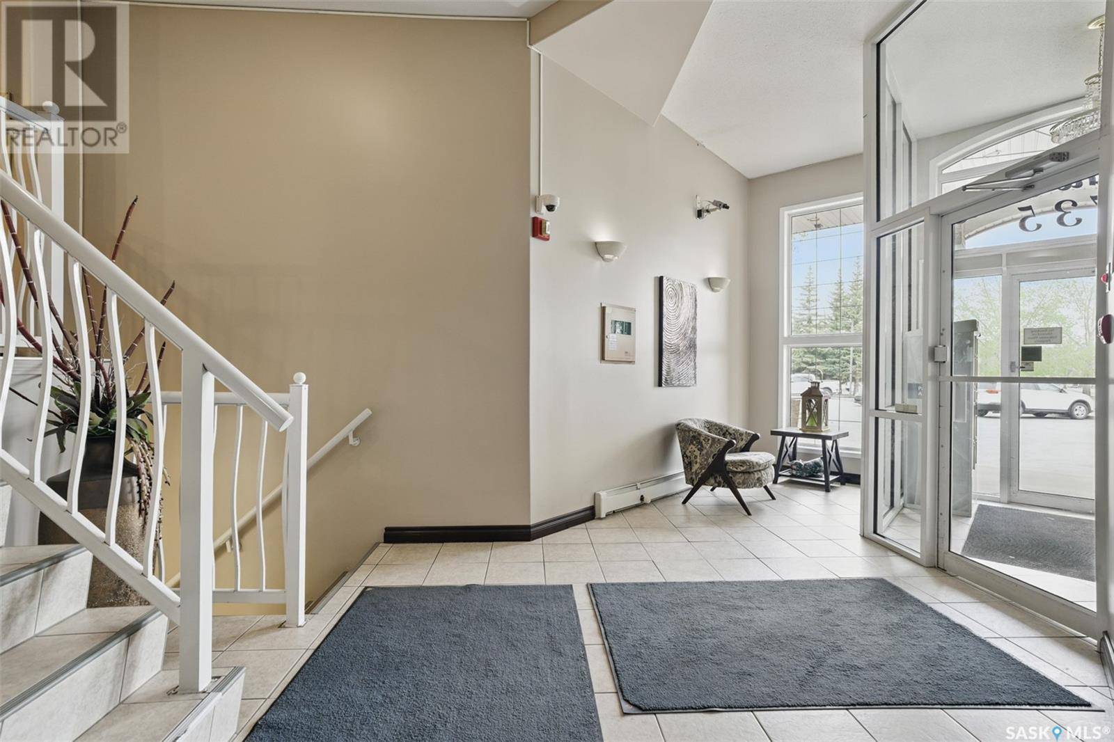 Saskatoon, SK S7H5N6,307 1735 McKercher DRIVE