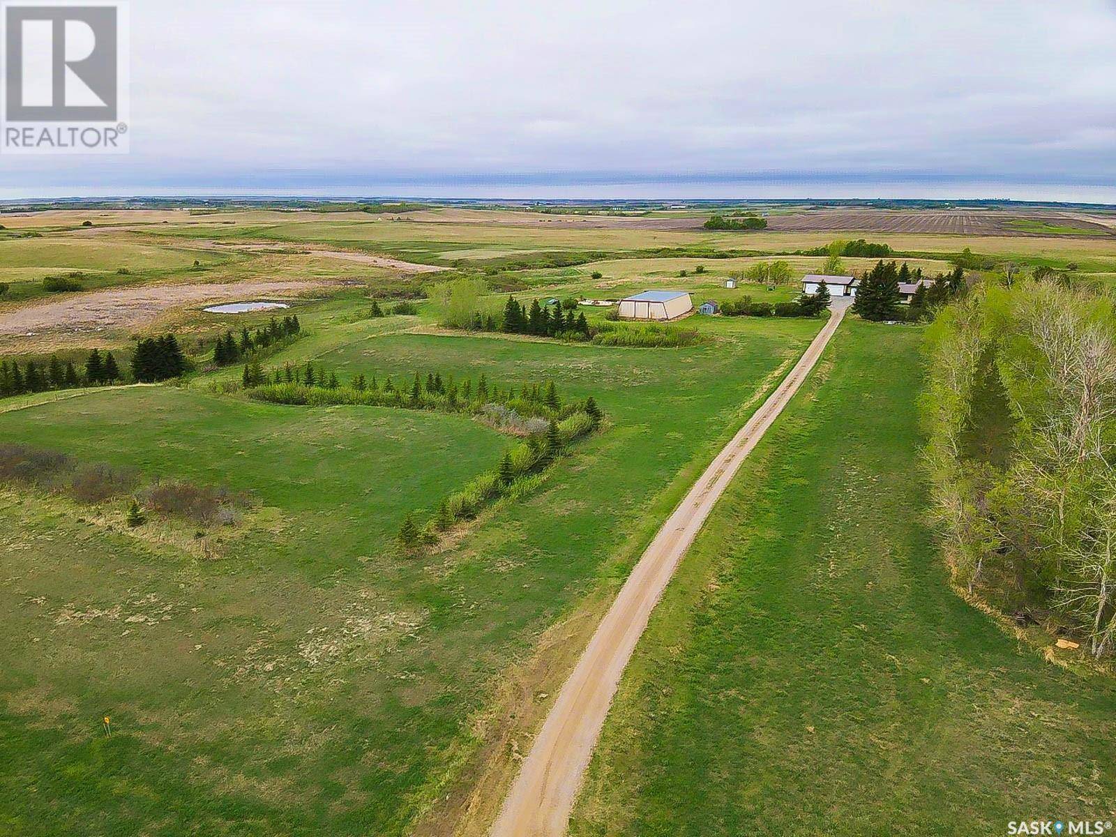 Edenwold Rm No. 158, SK S4L5B1,Creek View Commuter Acreage