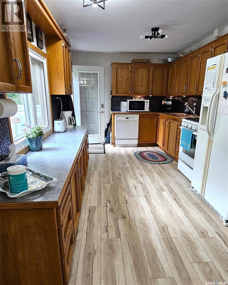Buena Vista, SK S2V1A8,113 Lakeview CRESCENT