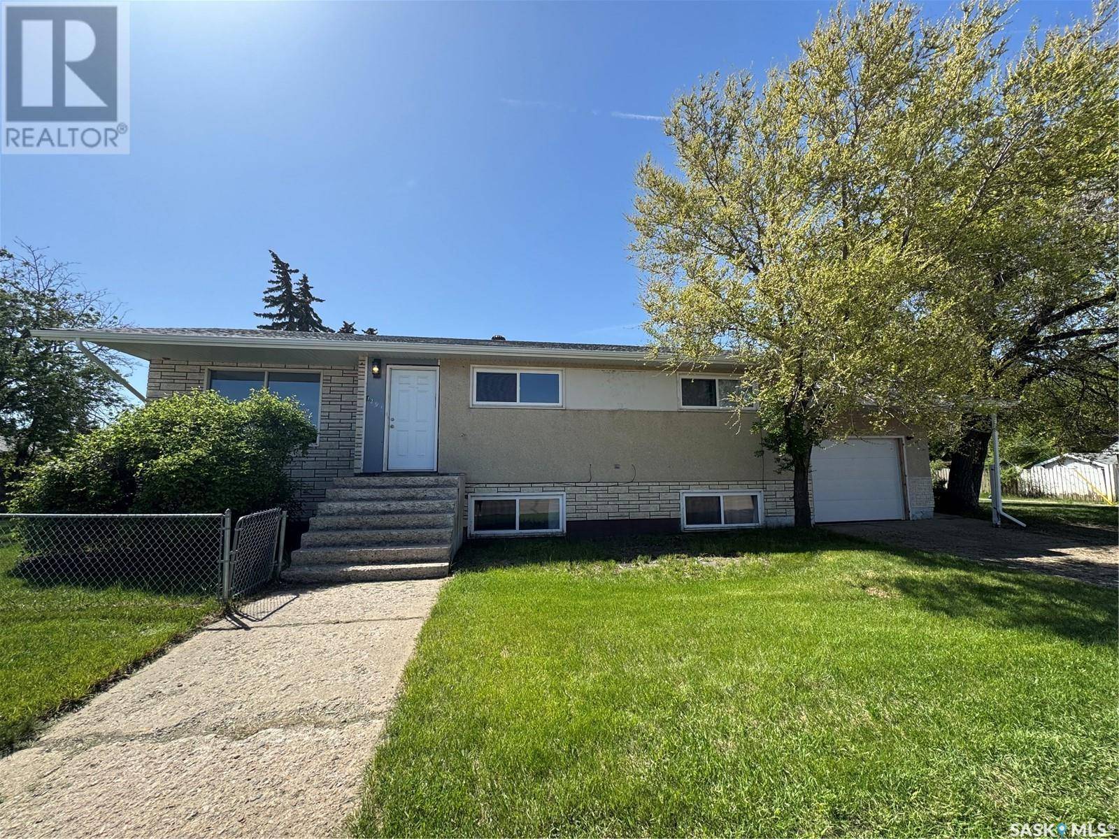 North Battleford, SK S9A2K5,1291 111th STREET