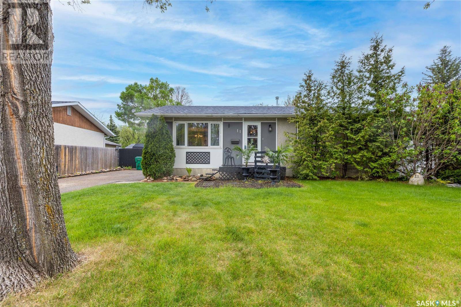 Saskatoon, SK S7L4J4,11 Selkirk CRESCENT