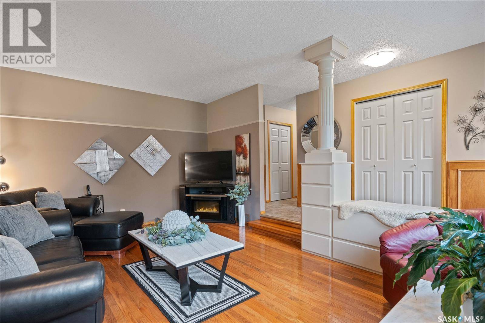 Regina, SK S4V1V8,3311 Parkland DRIVE E