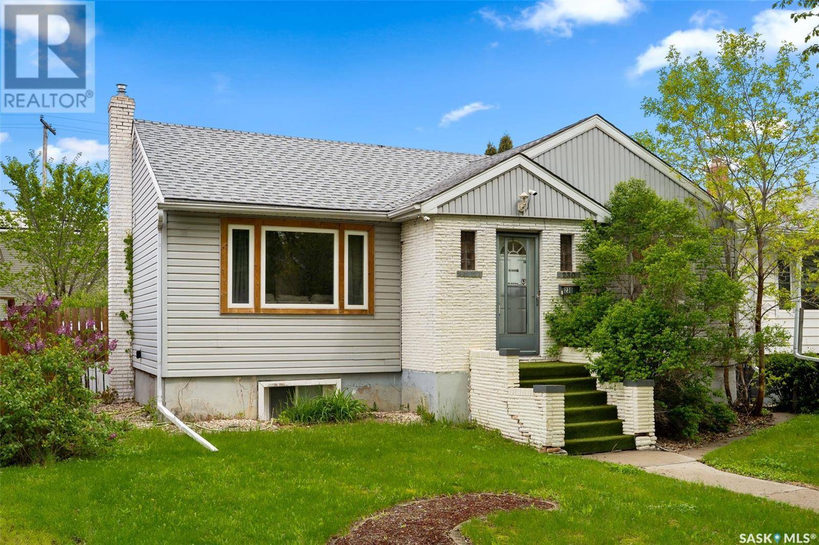 Regina, SK S4N1B3,230 Broadway AVENUE