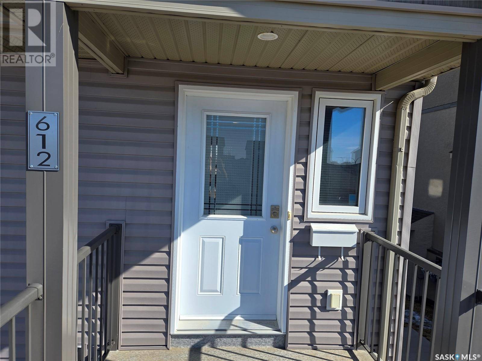Saskatoon, SK S7R0L1,612 1303 Richardson ROAD