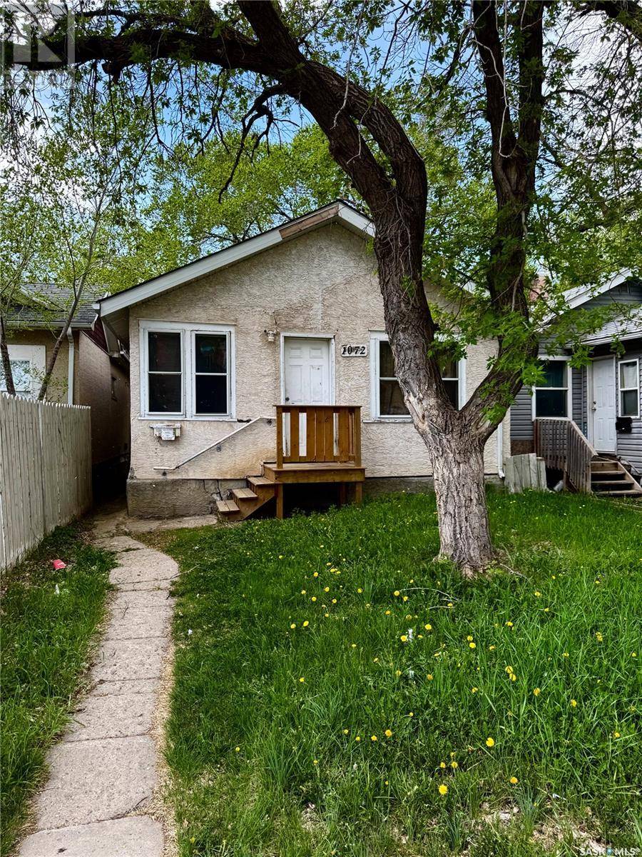 Regina, SK S4T3R3,1072 Argyle STREET