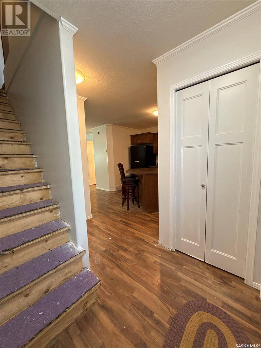 Saskatoon, SK S7M3Y7,305 715 Hart ROAD