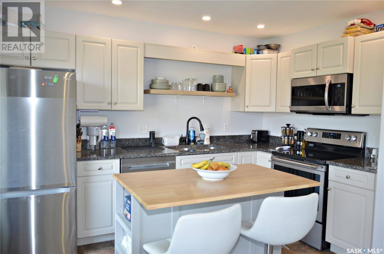 Martensville, SK S0K2T0,118 350 Maccormack ROAD
