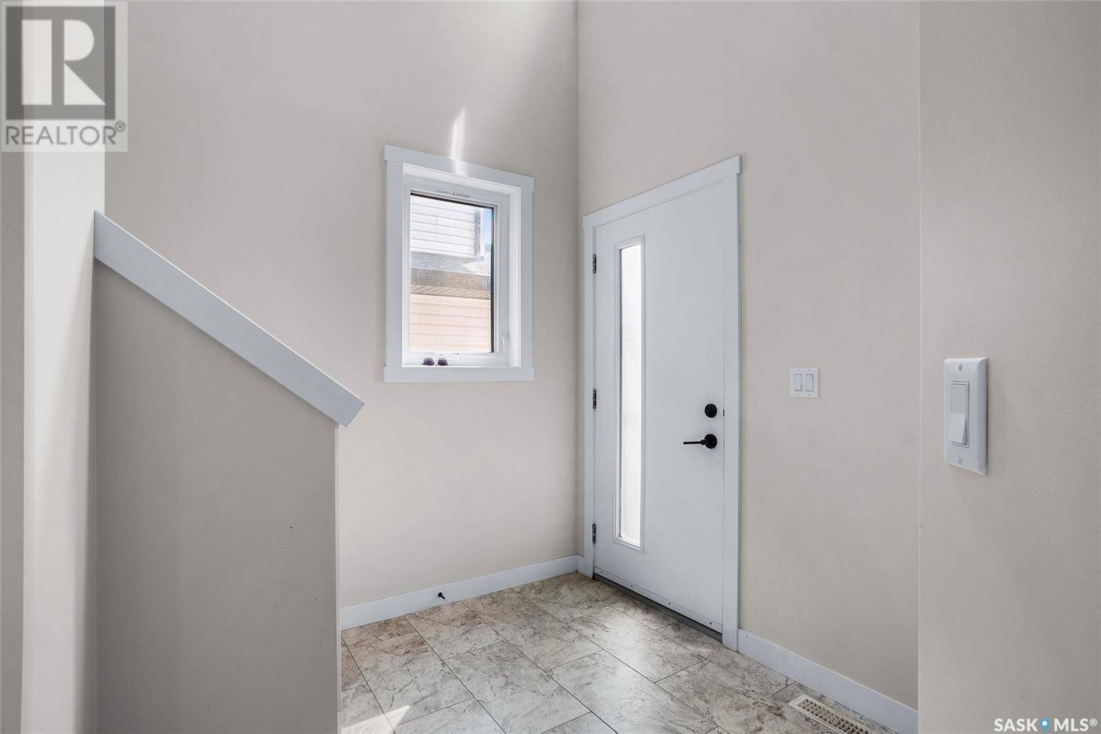 Saskatoon, SK S7W1C6,263 Barrett STREET
