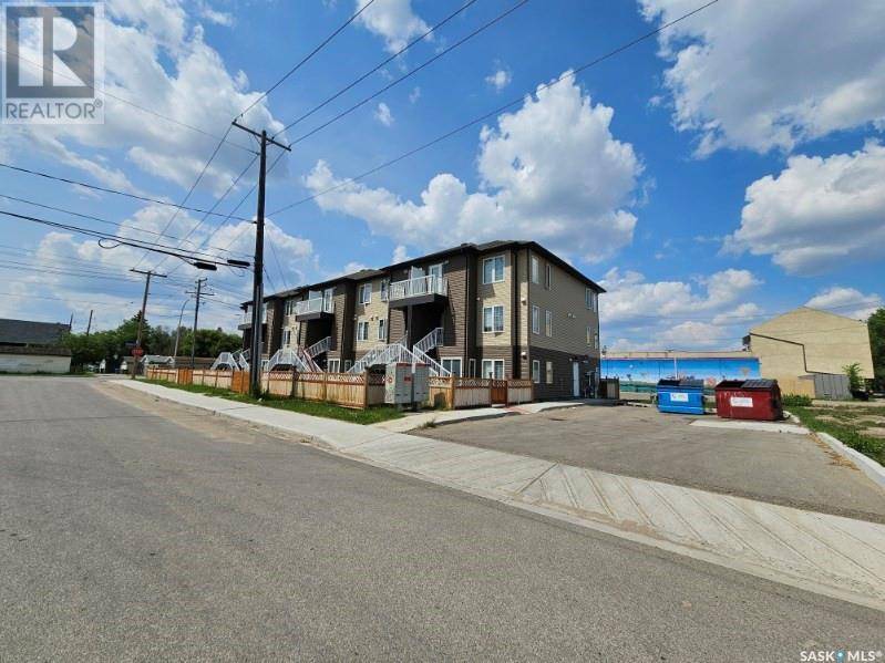 Regina, SK S4T4L1,1175 Pasqua STREET