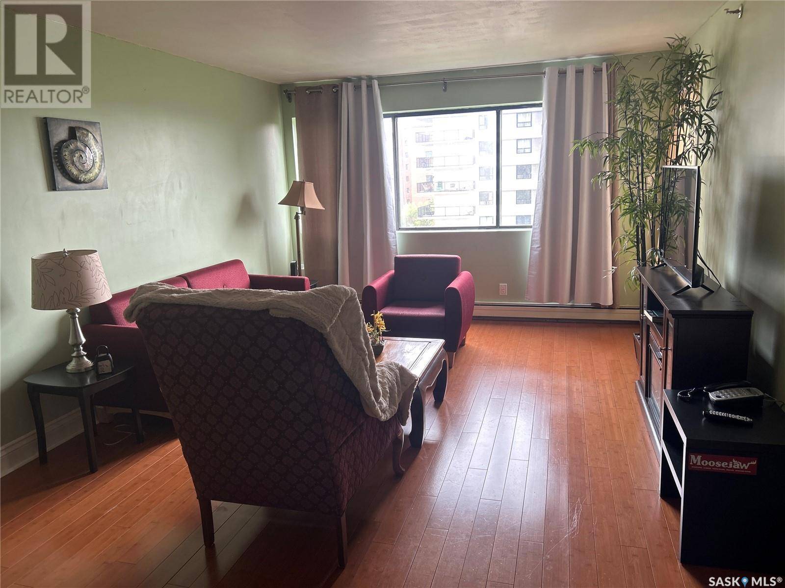 Saskatoon, SK S7K7A9,703 311 6th AVENUE N