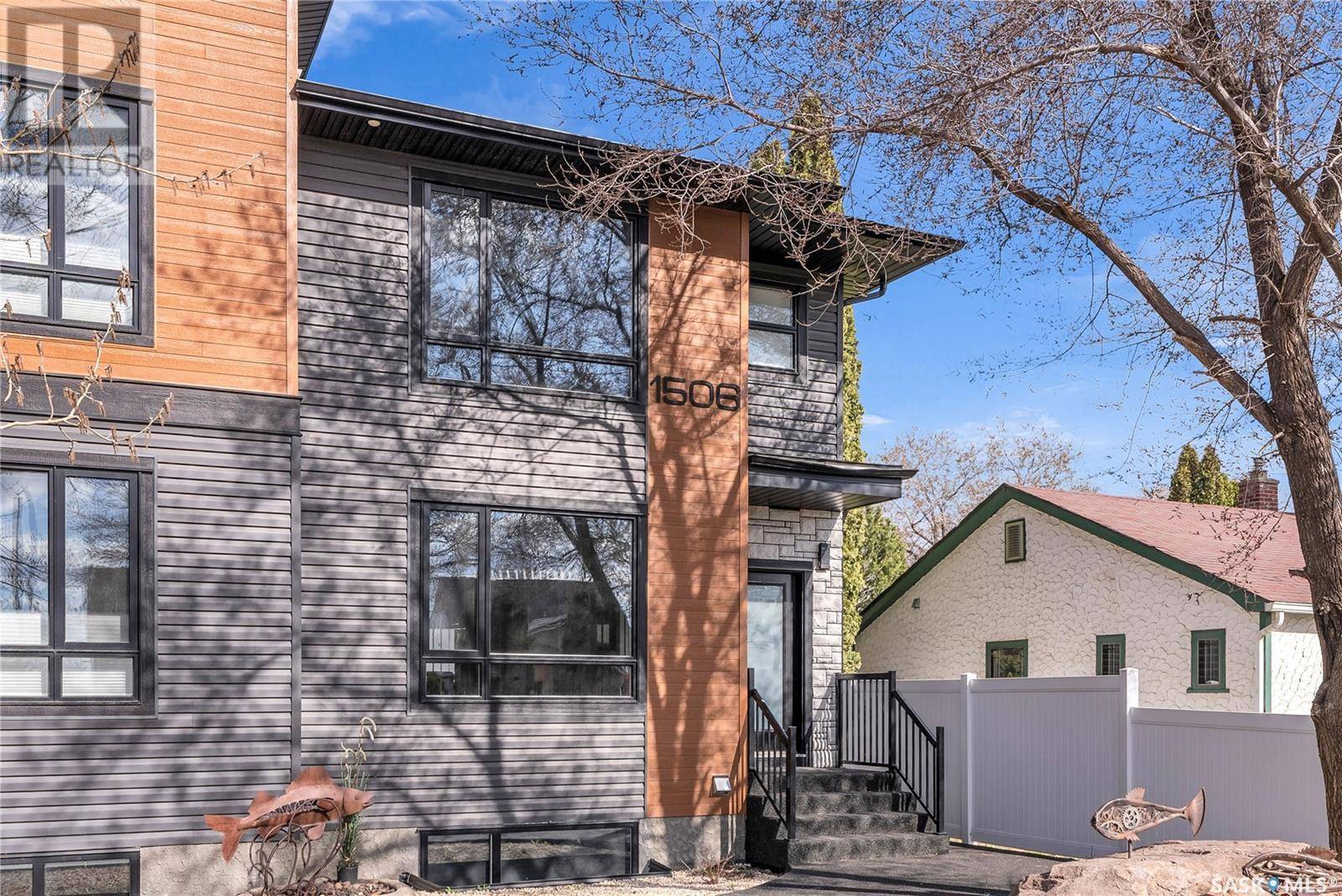 Saskatoon, SK S7K1Z3,1506 1st AVENUE N