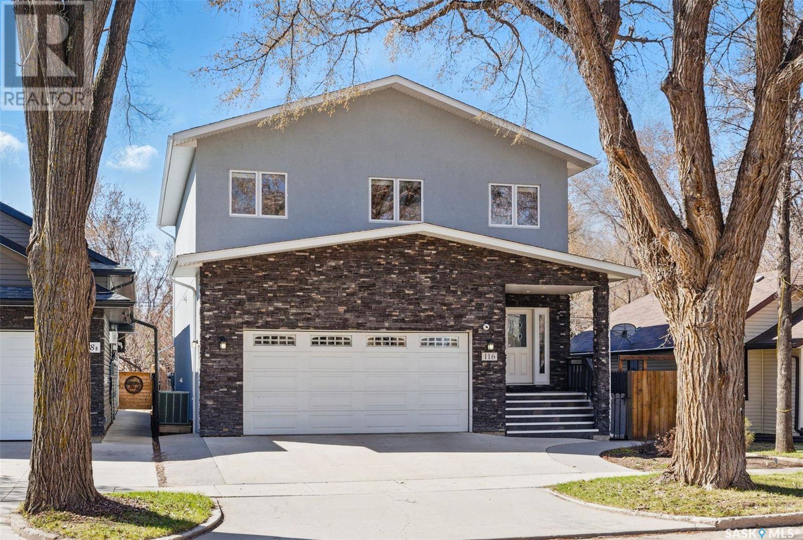 Saskatoon, SK S7J0E2,116 Hilliard STREET E