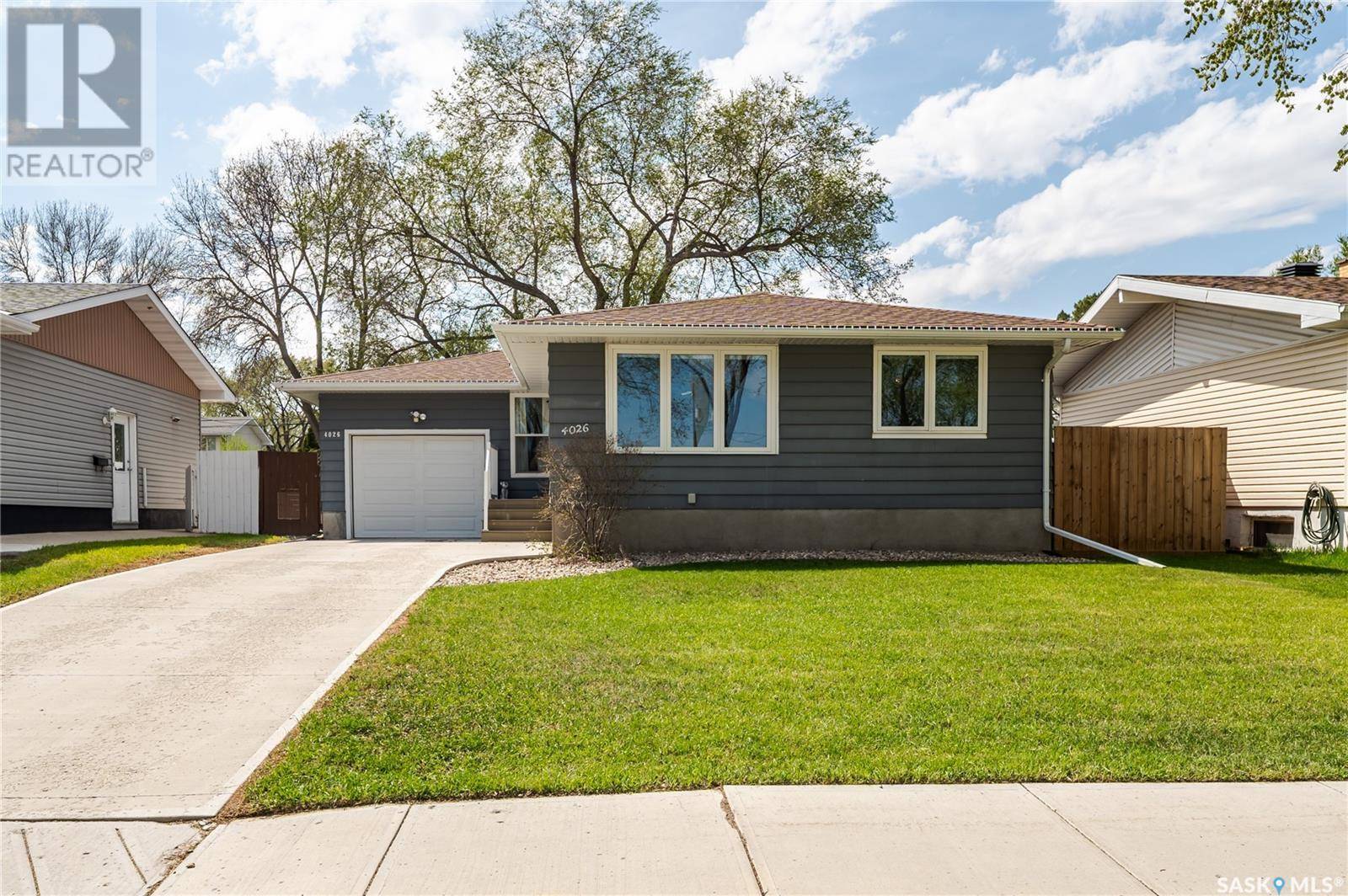 Regina, SK S4S3J9,4026 Montague STREET