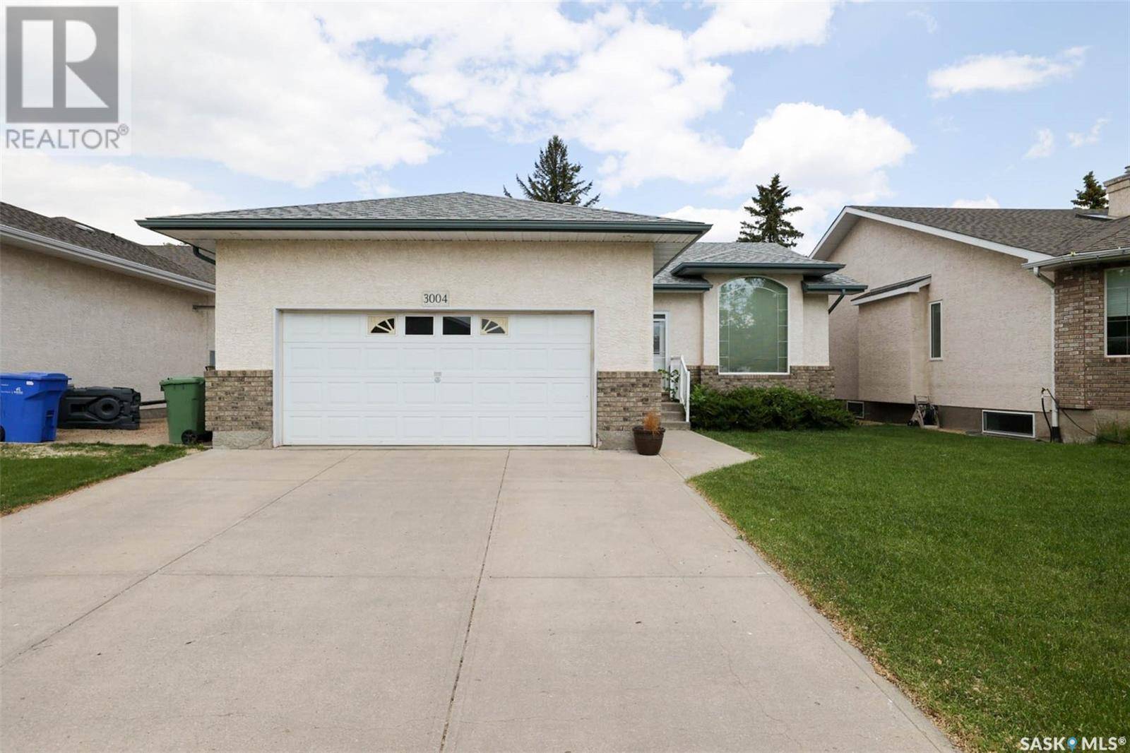 Regina, SK S4S7J3,3004 Birch CRESCENT