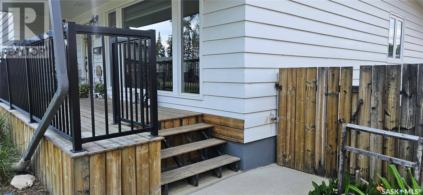 Swift Current, SK S9H1C9,440 MacDonald DRIVE
