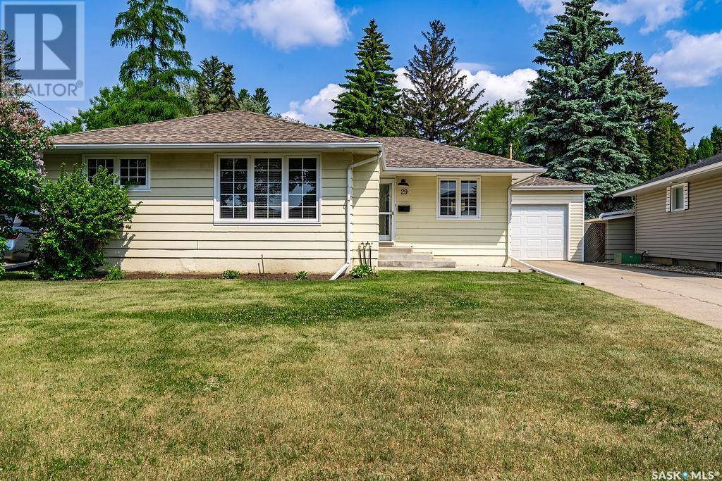 Saskatoon, SK S7J2K4,29 Norman CRESCENT