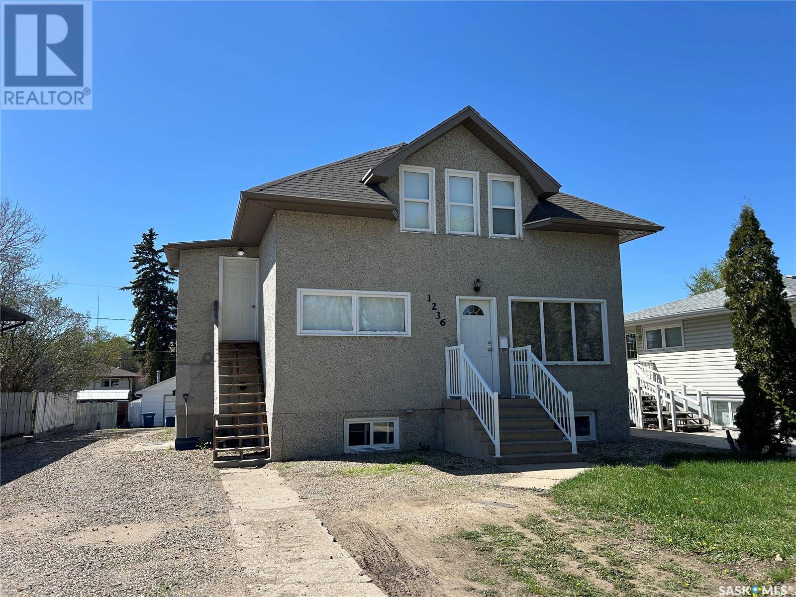 Moose Jaw, SK S6H3V9,1236 Henleaze AVENUE