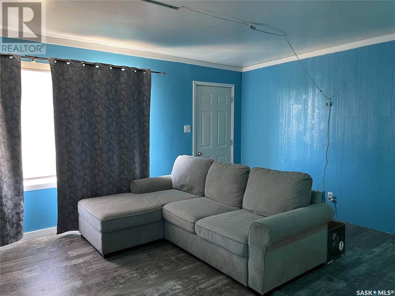 Meadow Lake, SK S9X1C9,504 3rd STREET W