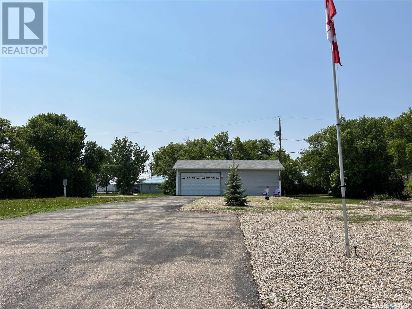 Lampman, SK S0C1N0,109 Noggle STREET