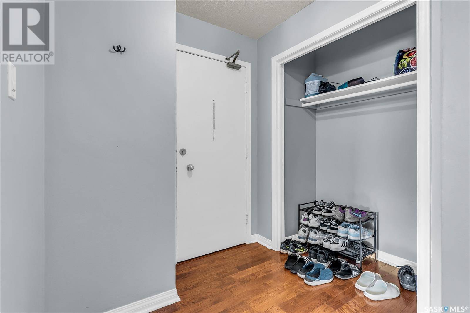 Saskatoon, SK S7H3Z8,9 14 Anderson CRESCENT