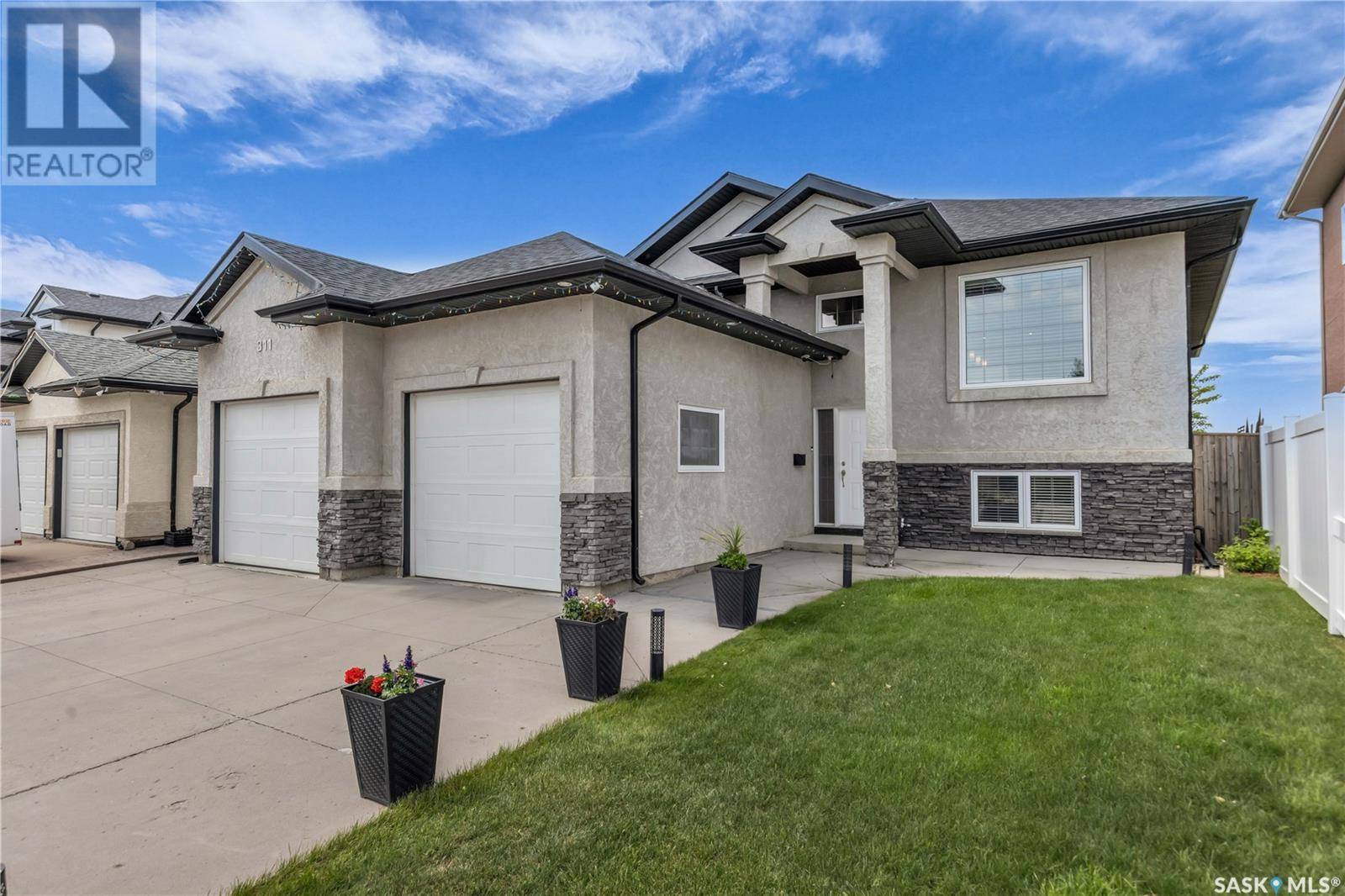 Saskatoon, SK S7W0A5,311 Waters CRESCENT