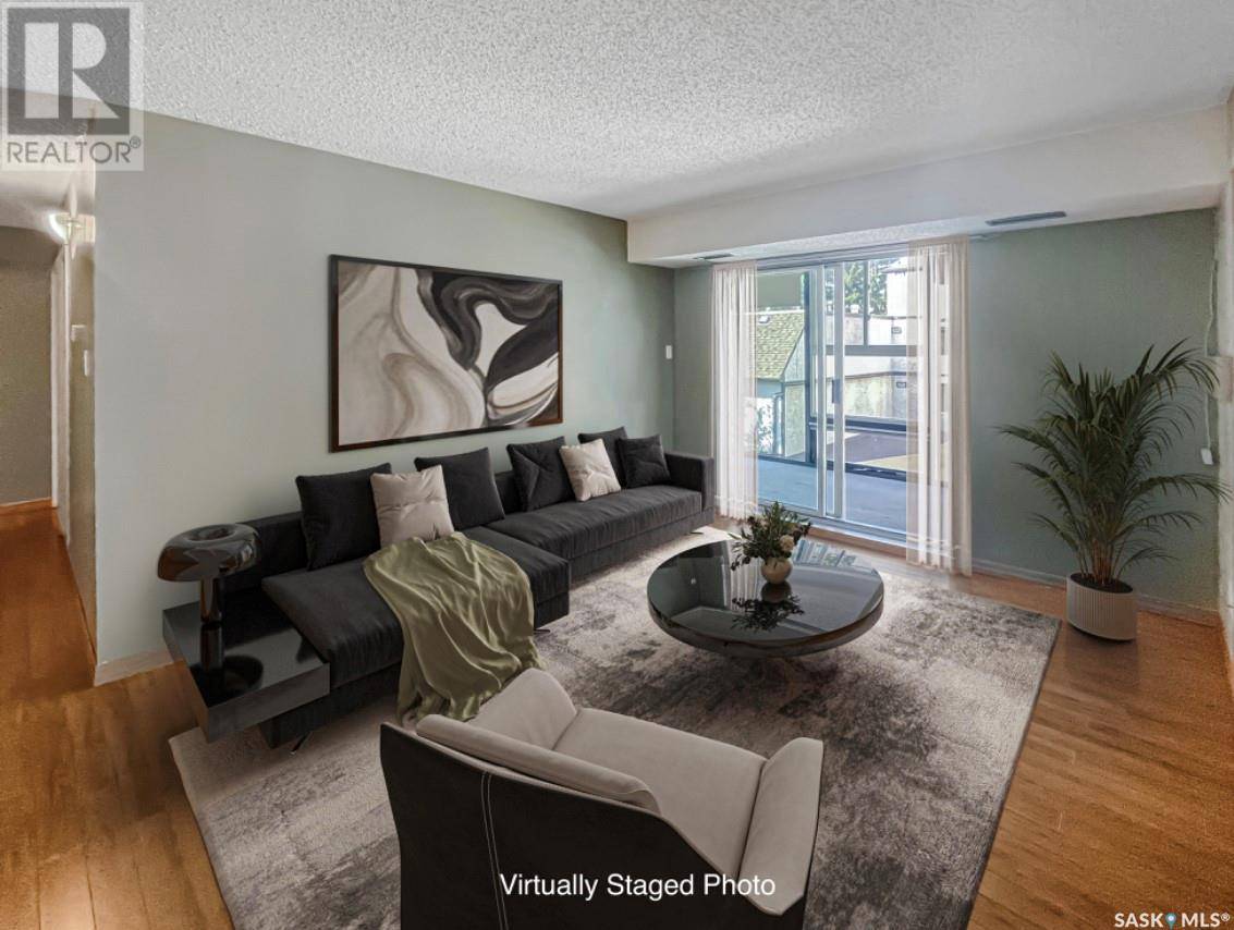Regina, SK S4P2S1,206 2237 McIntyre STREET