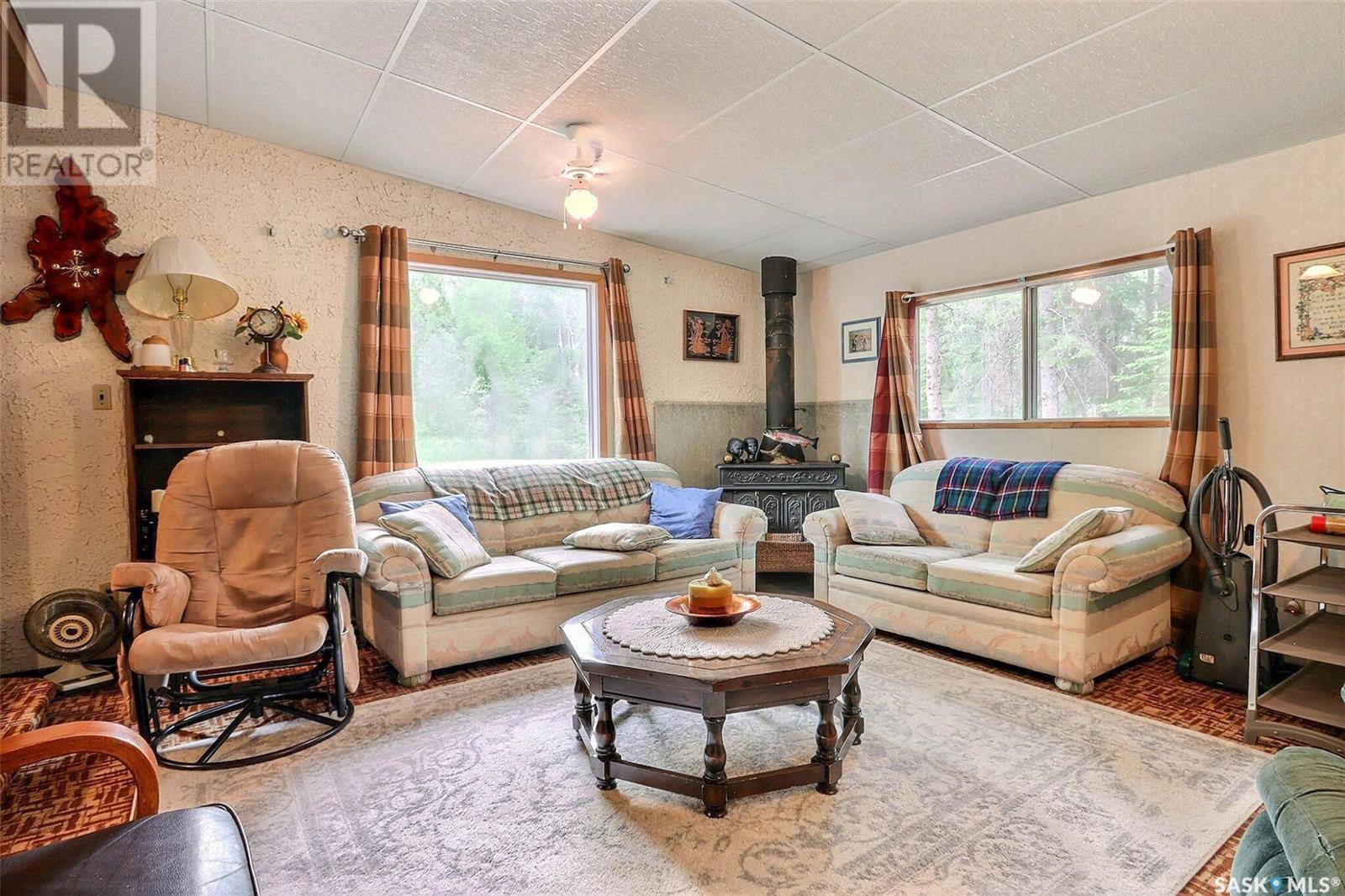 Lakeland Rm No. 521, SK S0J0N0,215 Cooper AVENUE