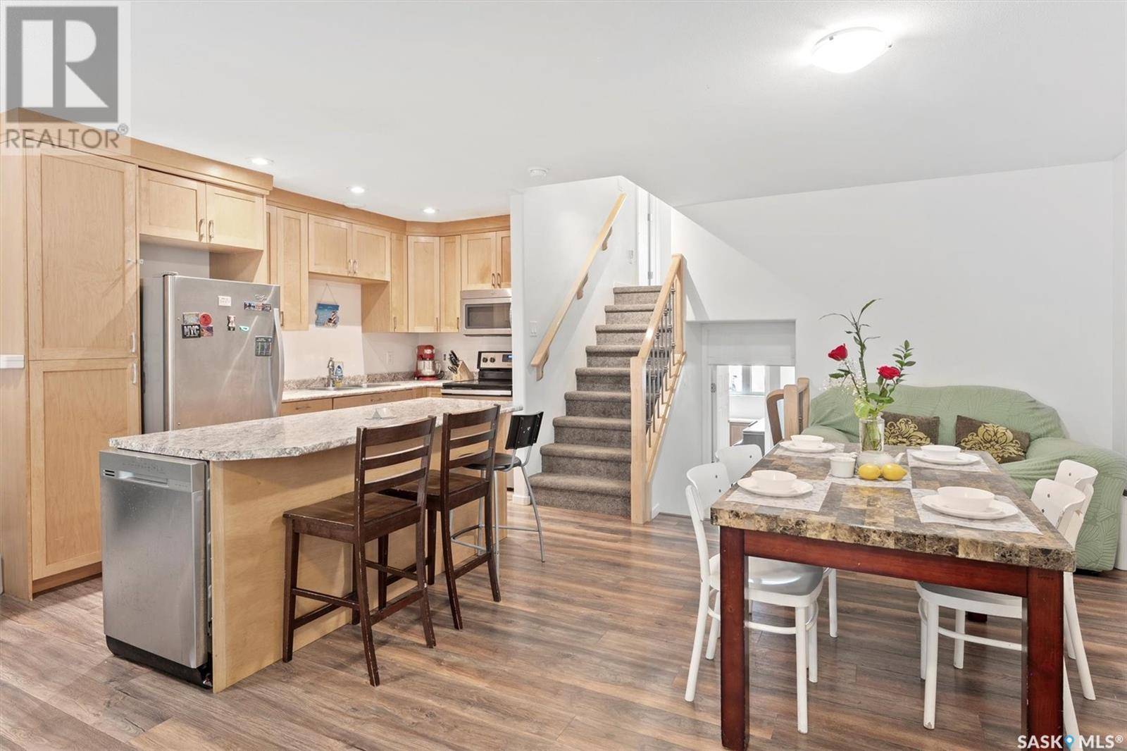 Saskatoon, SK S7L1L1,1430 C AVENUE N