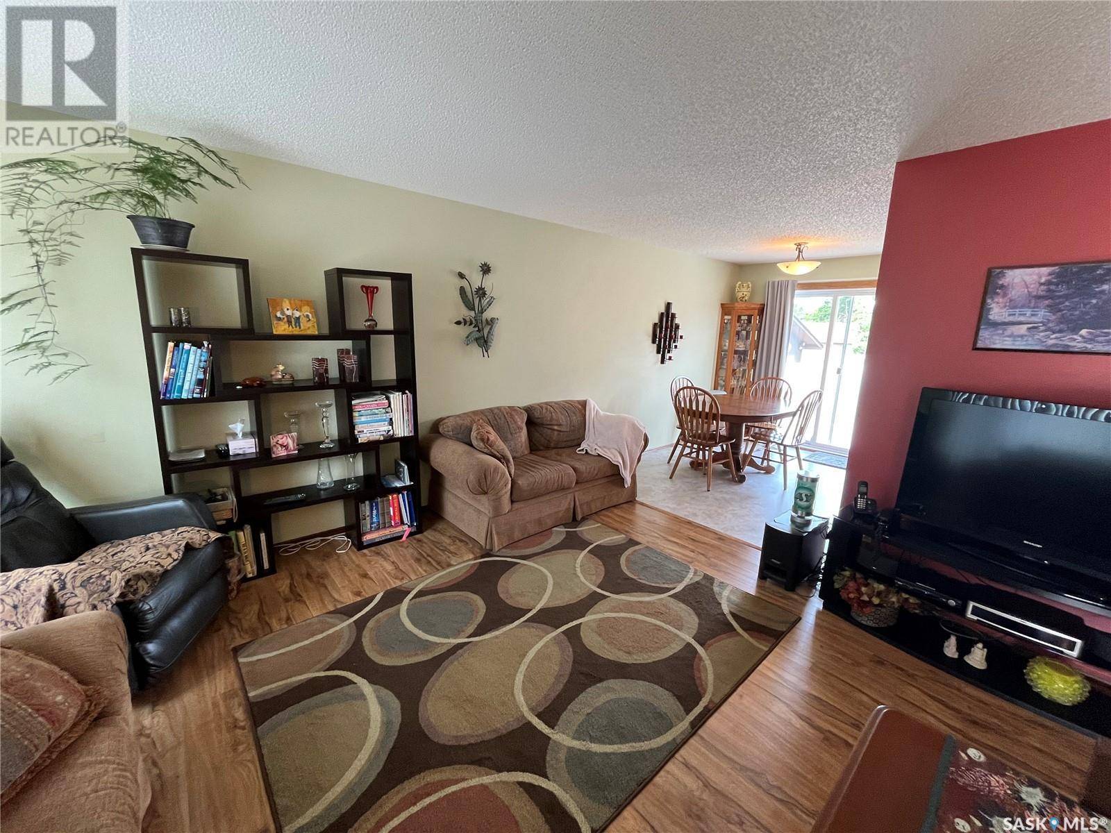 Regina, SK S4N4S9,2346 7TH AVENUE E