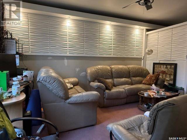 Melville, SK S0A2P0,368 3rd AVENUE E
