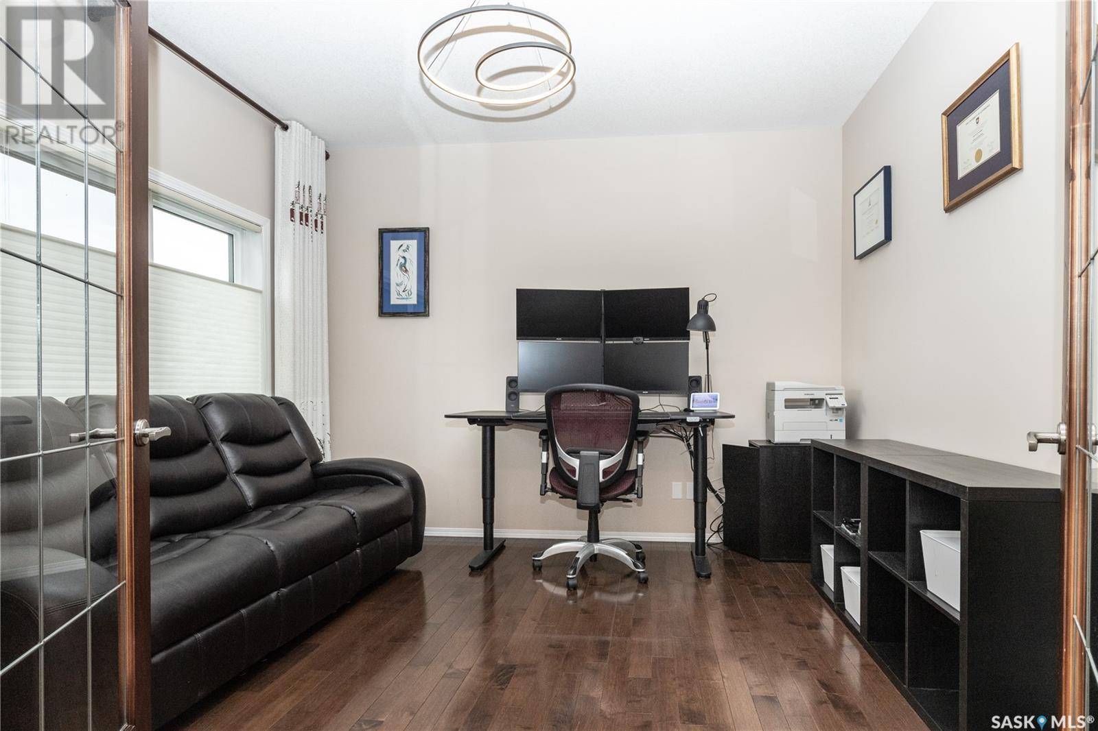 Saskatoon, SK S7V0A3,110 Beechdale CRESCENT