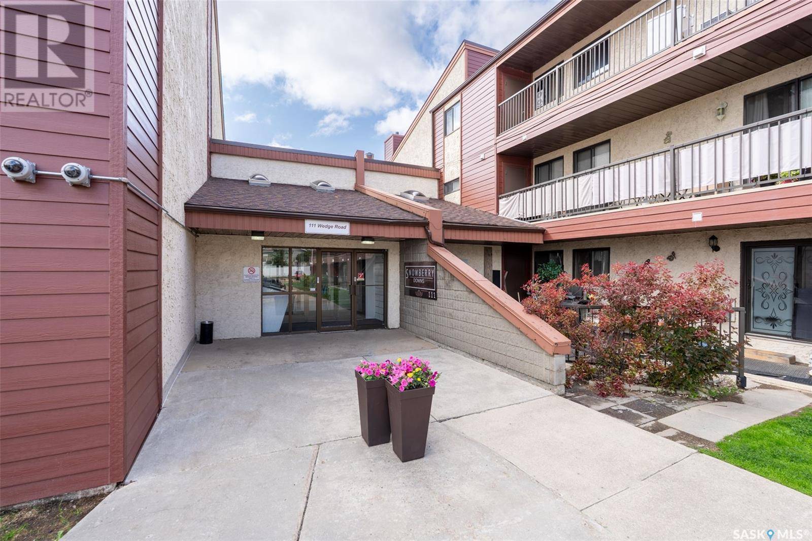 Saskatoon, SK S7L6S8,303 111 Wedge ROAD