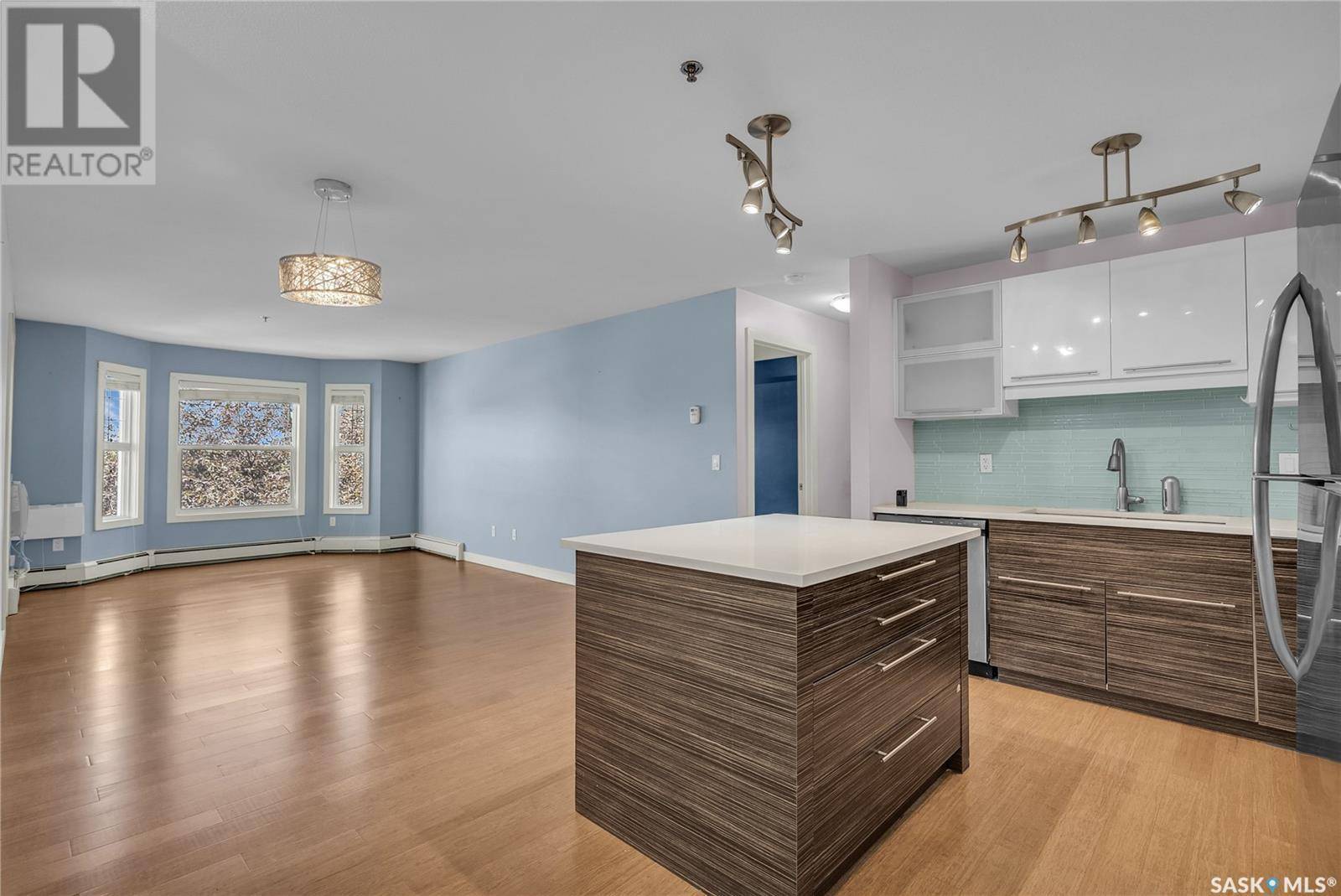 Saskatoon, SK S7T0J7,211A 415 Hunter ROAD