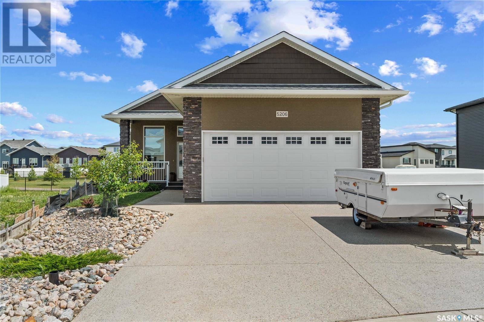 Regina, SK S4V3S9,5206 E Green CRESCENT