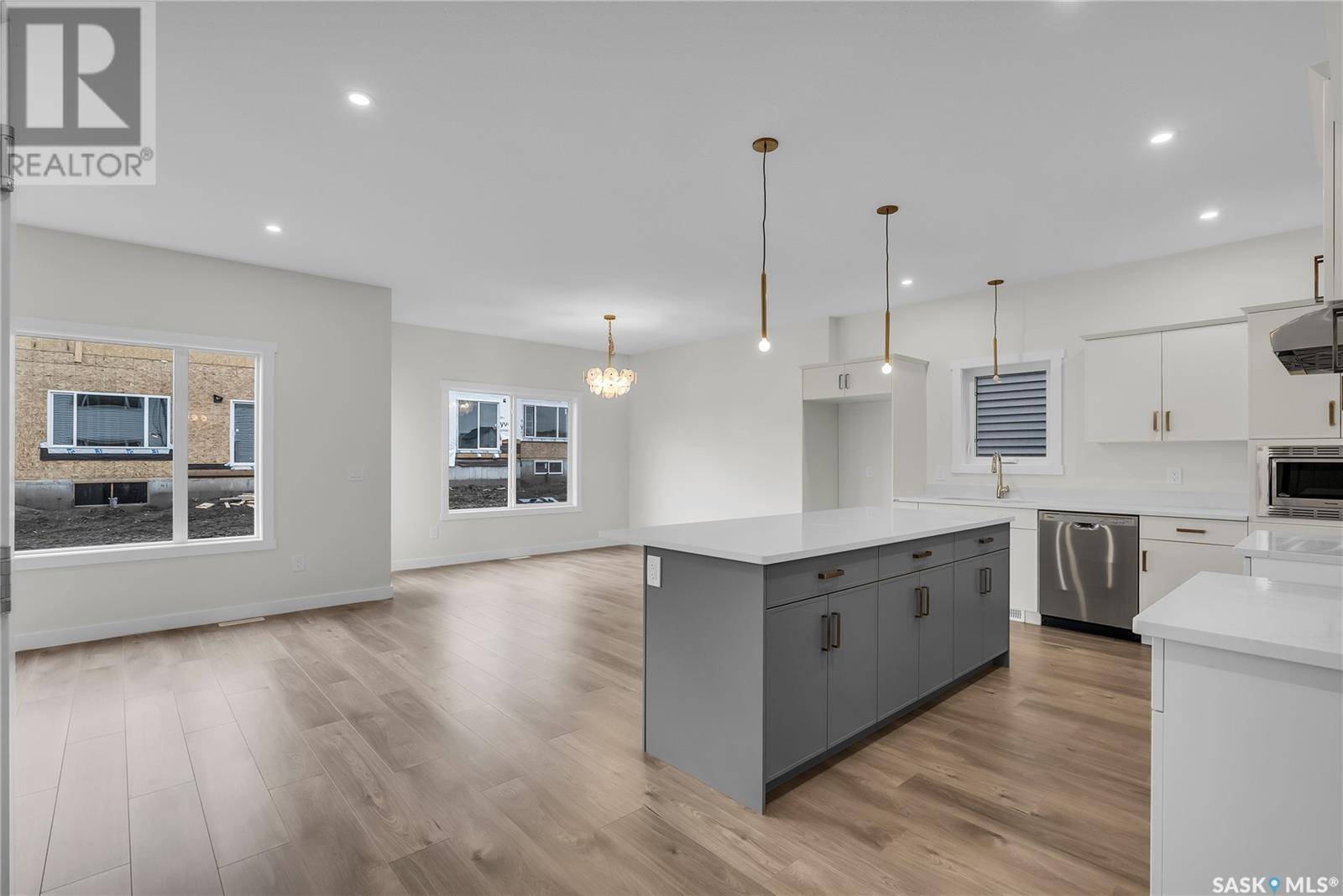 Saskatoon, SK S7V1S4,303 Asokan STREET