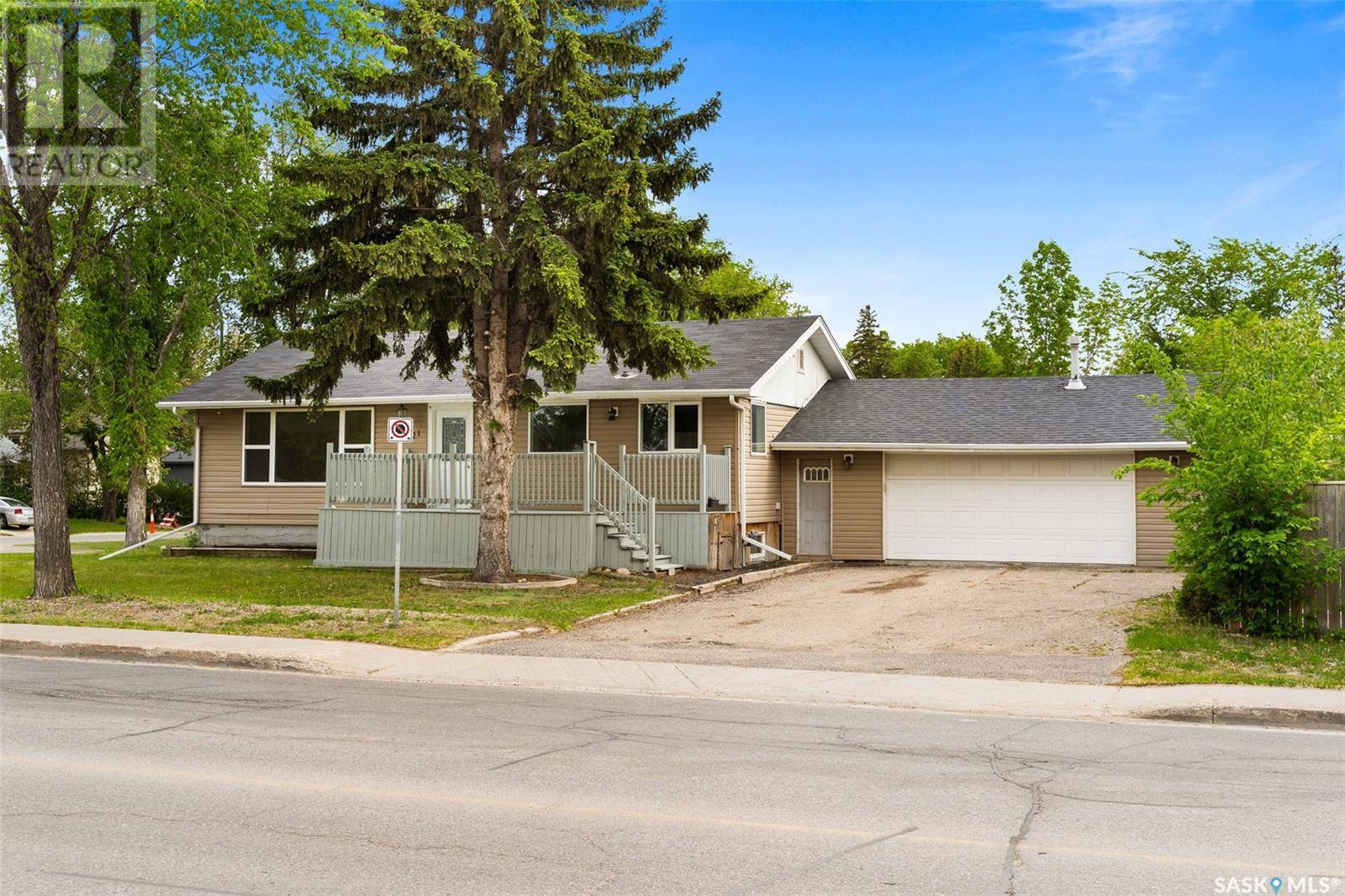 Regina, SK S4P1E4,1101 Broadway AVENUE