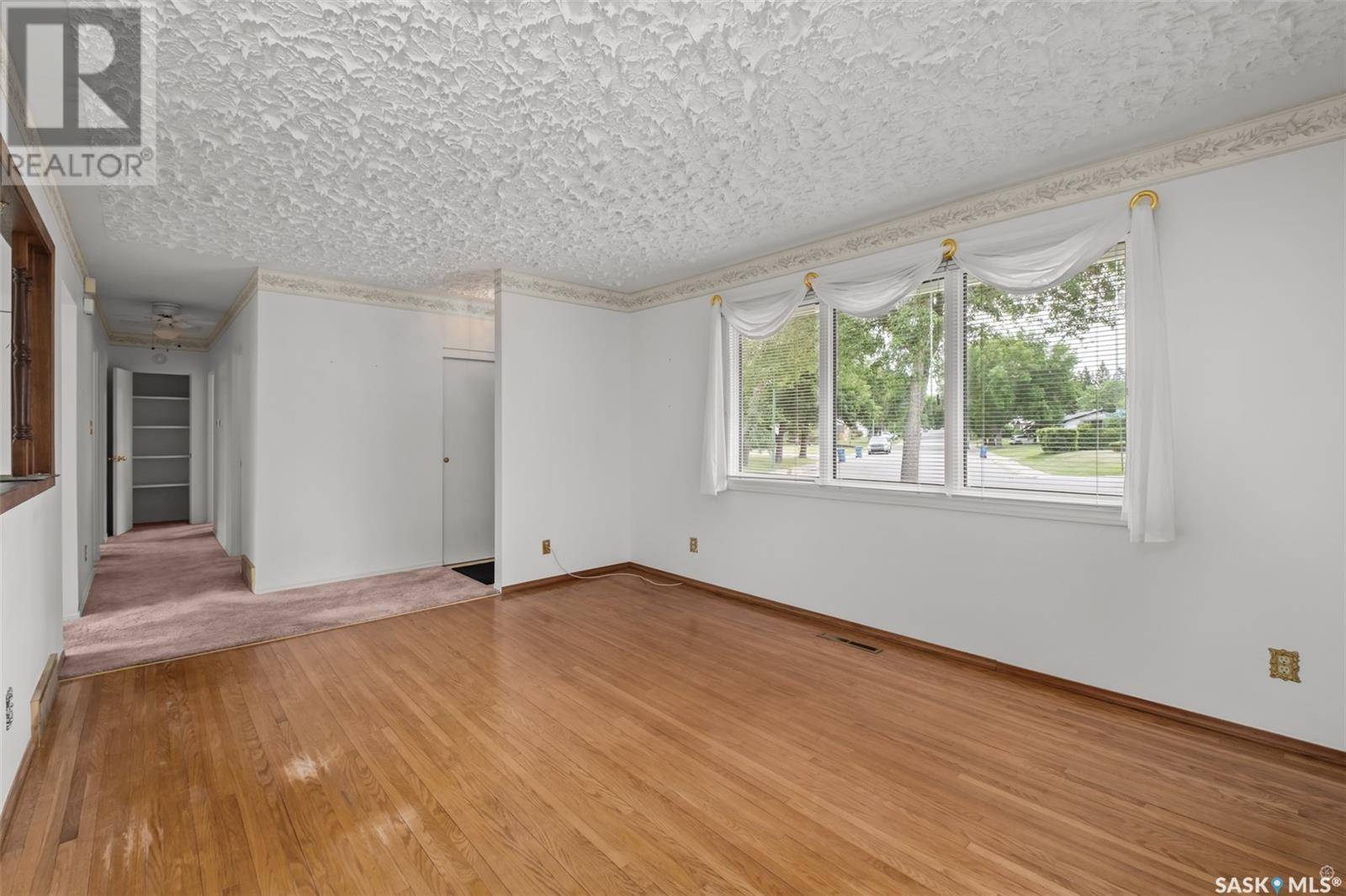 Prince Albert, SK S6V2V1,2245 Steuart AVENUE