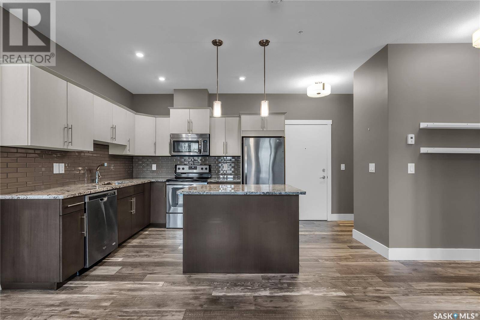 Saskatoon, SK S7W0T6,102 415 Maningas BEND