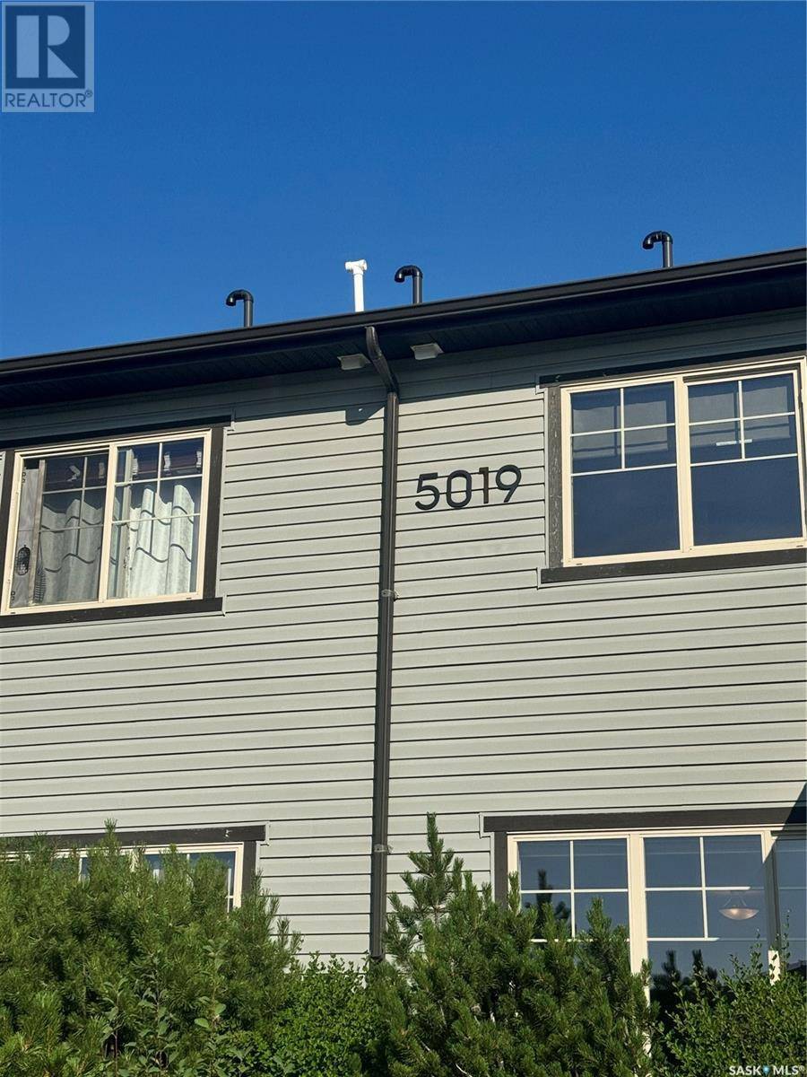 Regina, SK S4W0B9,28 5019 James Hill ROAD