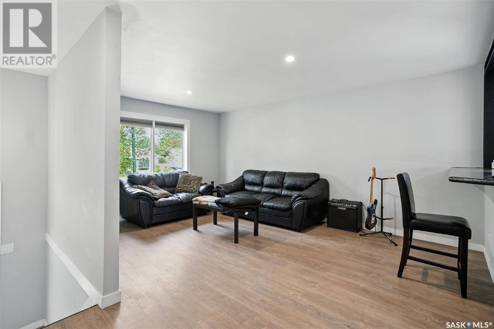 Saskatoon, SK S7K6W2,347 Sebestyen CRESCENT