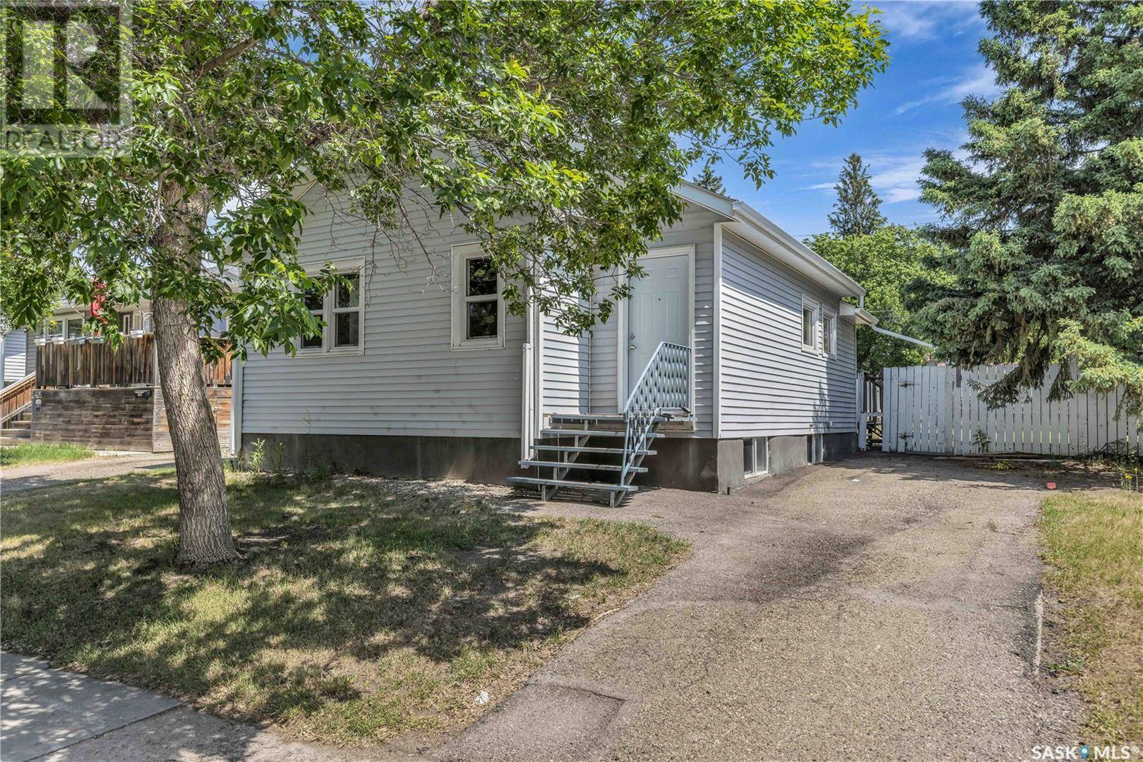Saskatoon, SK S7L2S6,424 M AVENUE N