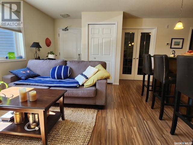 Moose Jaw, SK S6H2R4,103 221 Main STREET S