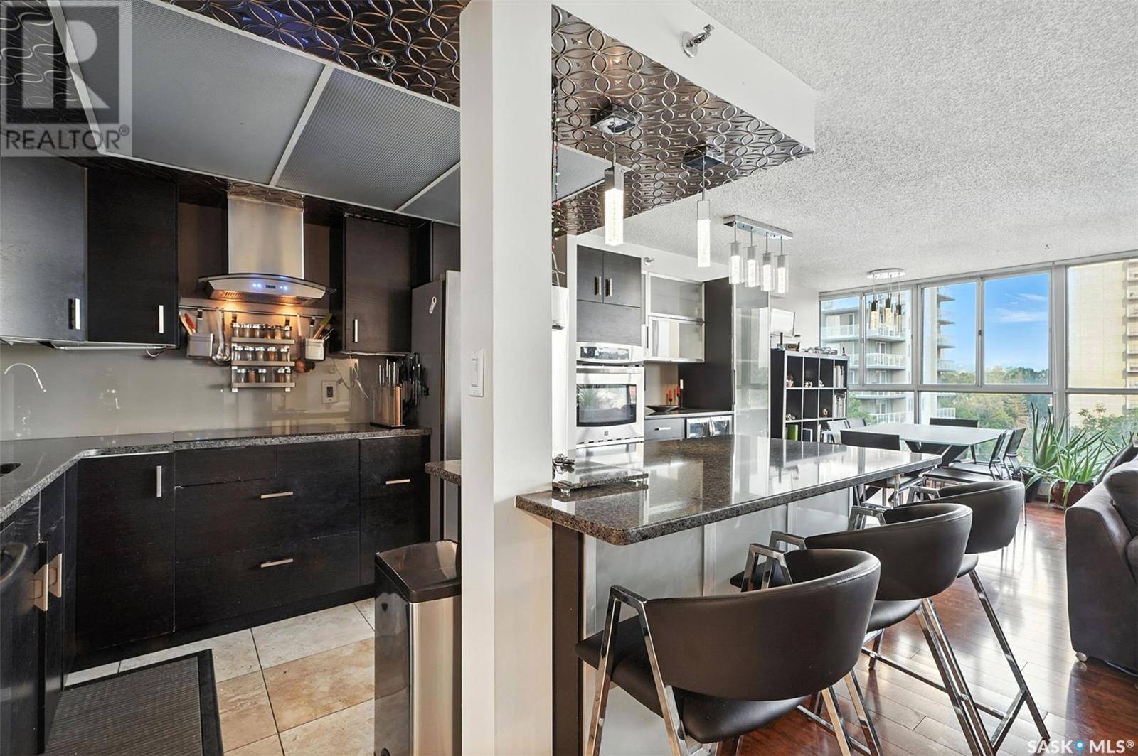 Saskatoon, SK S7K2P4,601 315 5th AVENUE N