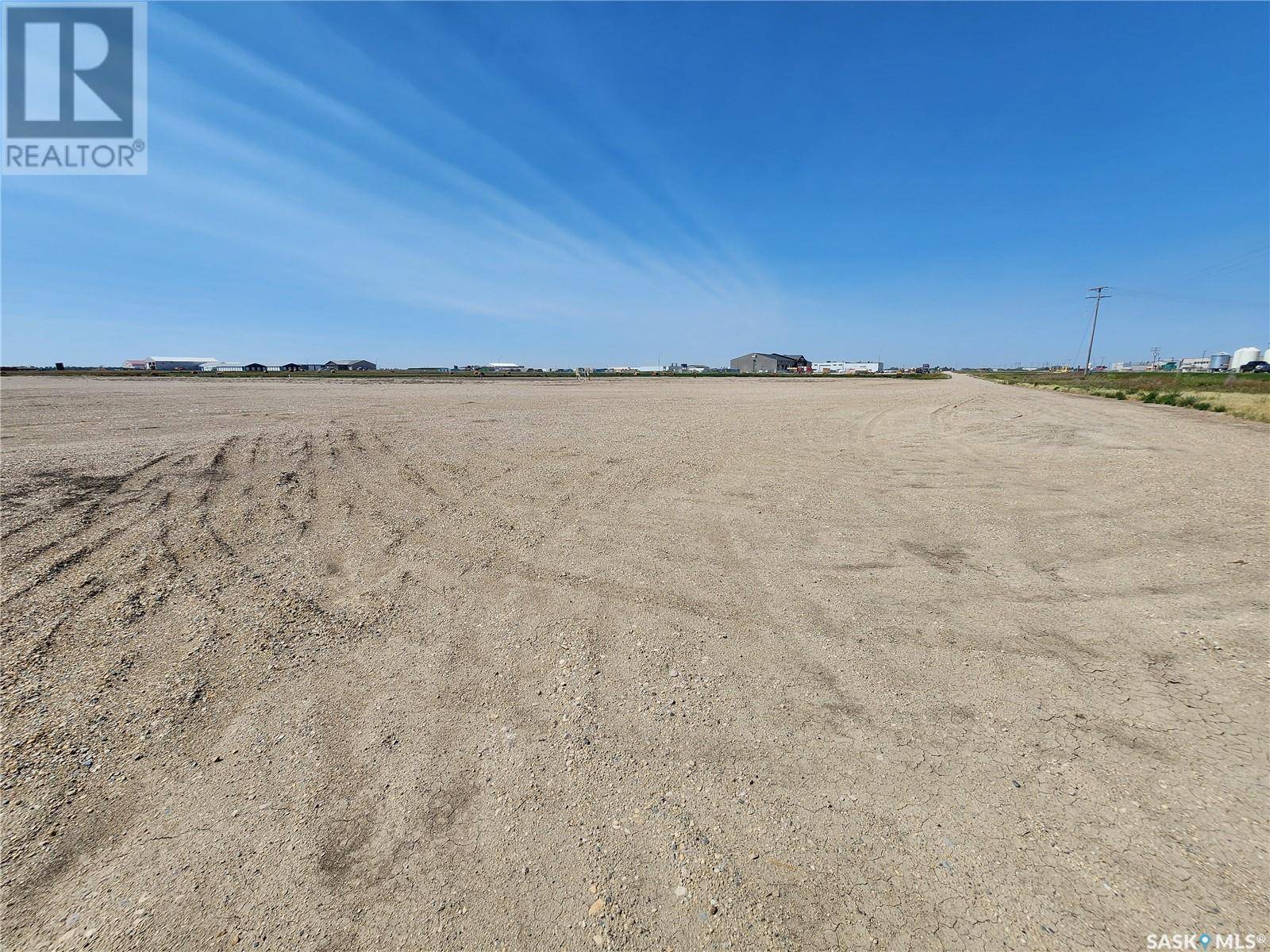 Weyburn Rm No. 67, SK S4H0A3,HWY 39&13 5 Acre Commercial Lot