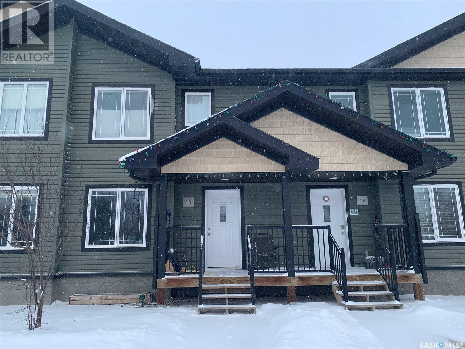 Weyburn, SK S4H2K9,13 815 5th STREET NE