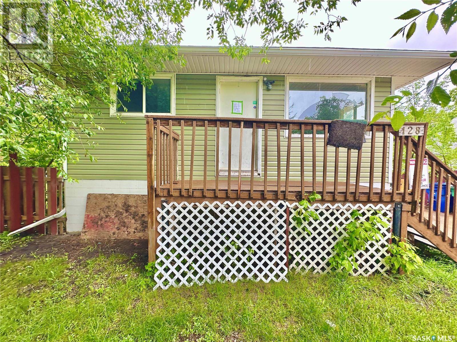 Saskatoon, SK S7M2Z6,128 S AVENUE S